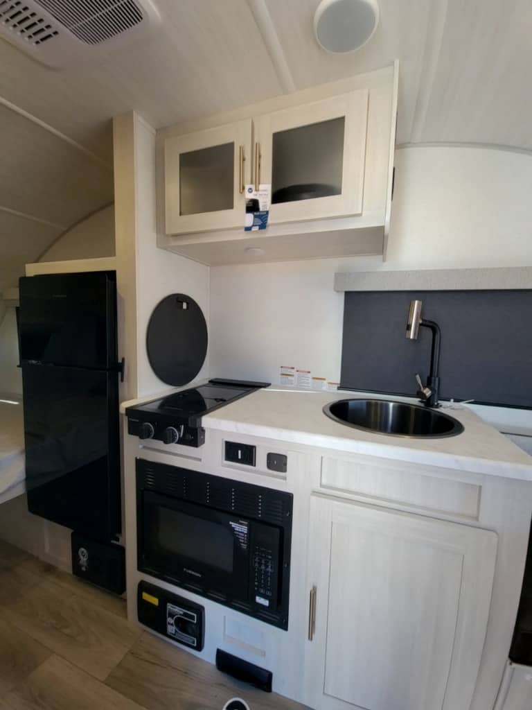 2026 Forest River 2026 Forest River R-Pod - thumbnail 16