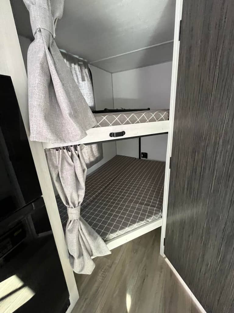 2026 Forest River 2026 Forest River R-Pod - thumbnail 21