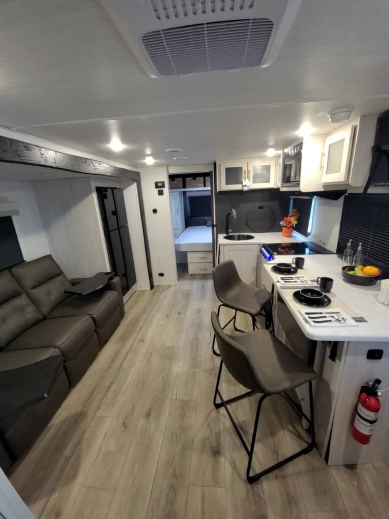 2026 Forest River 2026 Forest River R-Pod Un-Mapped - thumbnail 36