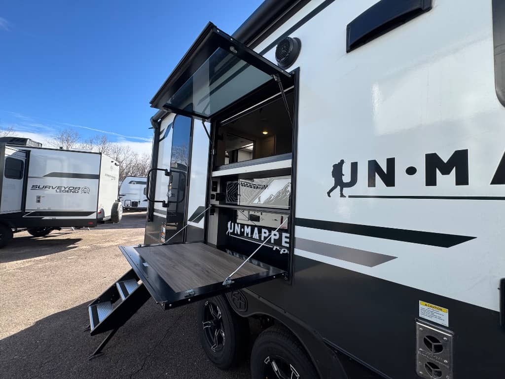 2026 Forest River 2026 Forest River R-Pod Un-Mapped - thumbnail 7