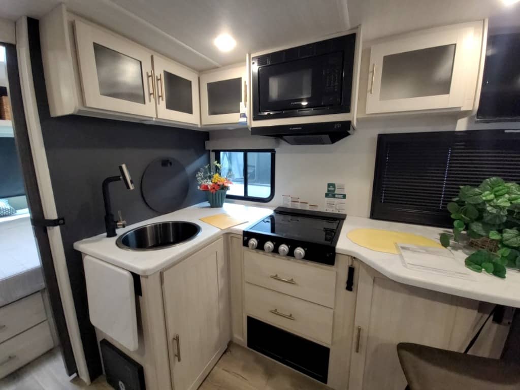 2026 Forest River 2026 Forest River R-Pod Un-Mapped - thumbnail 22