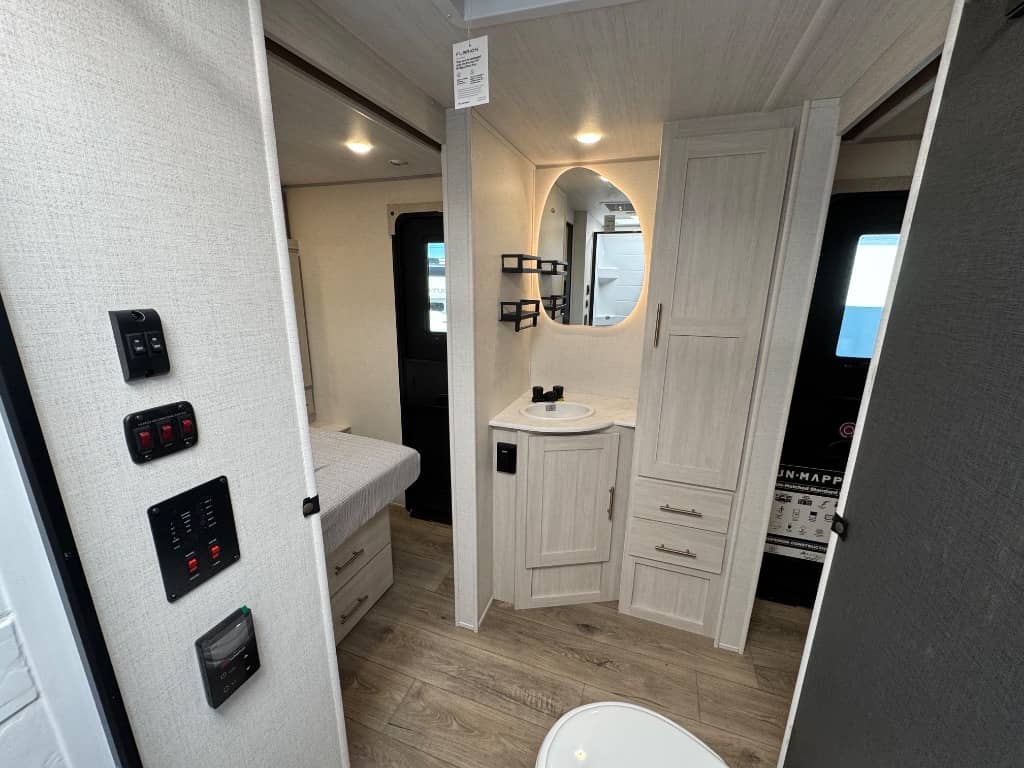 2026 Forest River 2026 Forest River R-Pod Un-Mapped - thumbnail 18