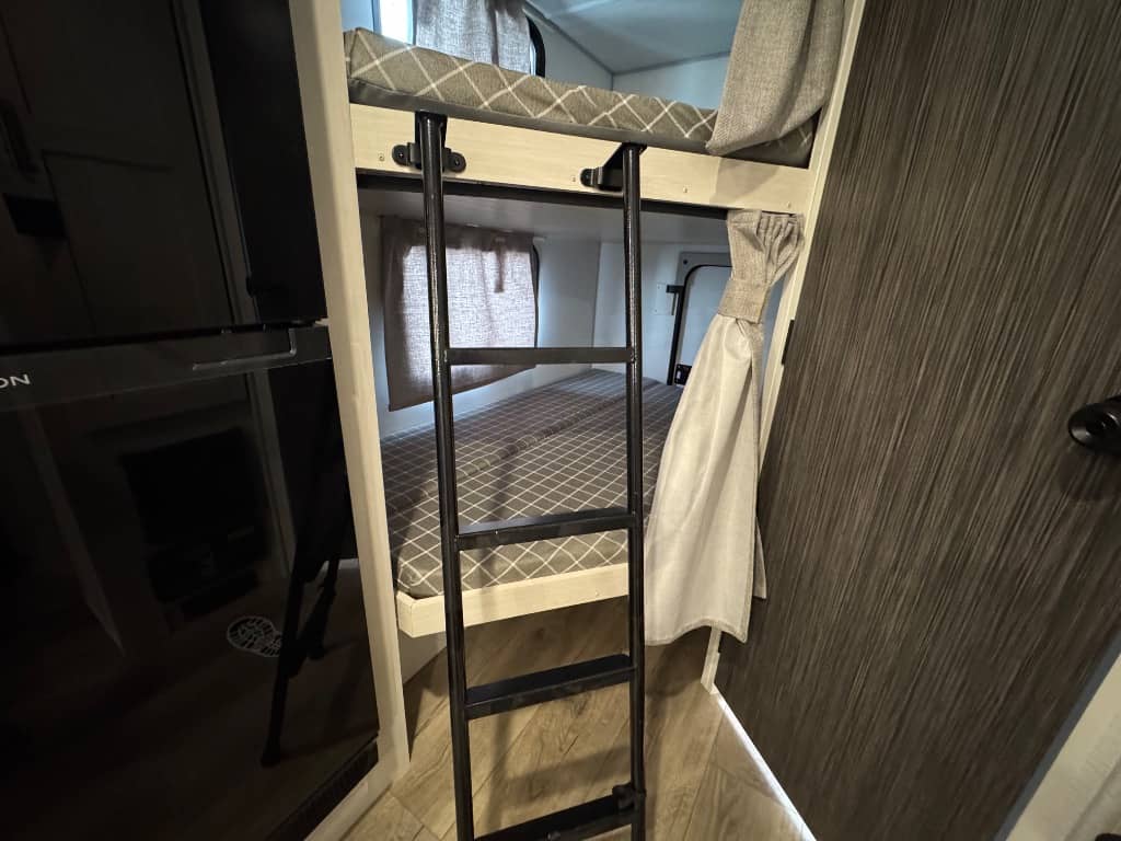 2026 Forest River 2026 Forest River R-Pod - thumbnail 13