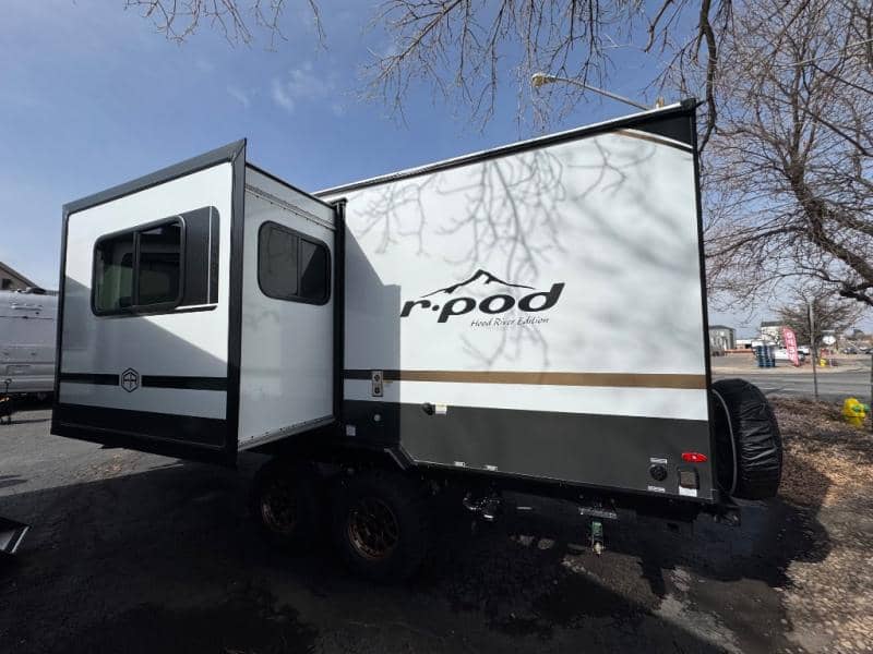 2026 Forest River 2026 Forest River R-Pod - thumbnail 4