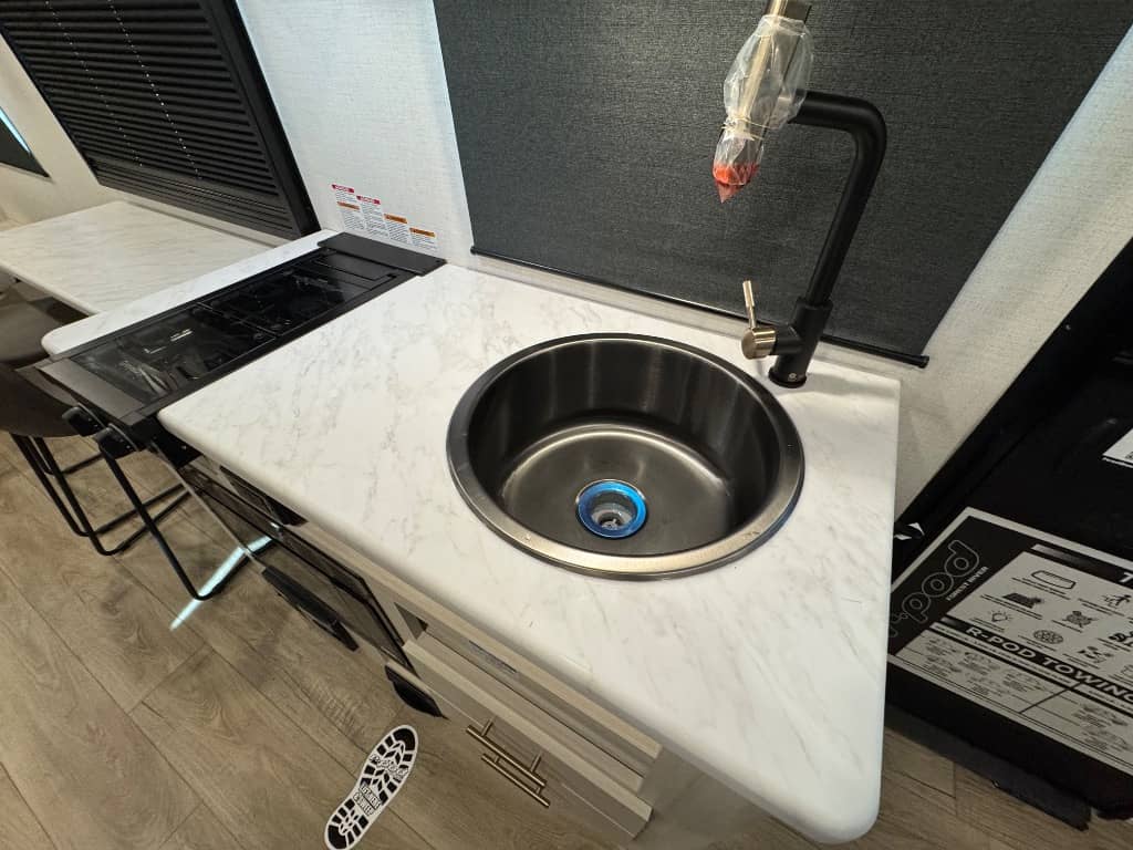 2026 Forest River 2026 Forest River R-Pod - thumbnail 8