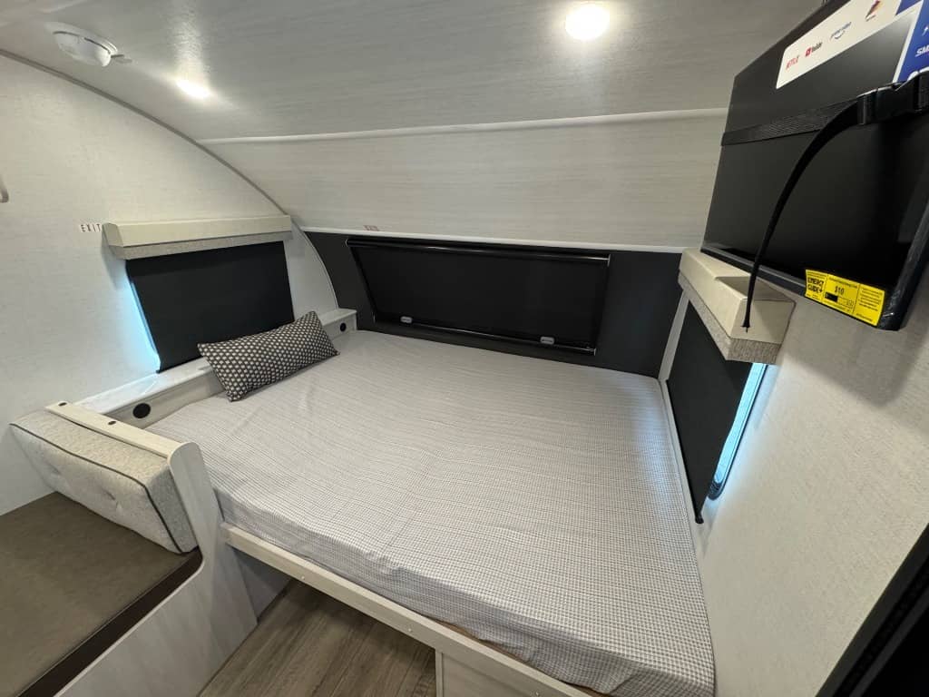 2026 Forest River 2026 Forest River R-Pod - thumbnail 6