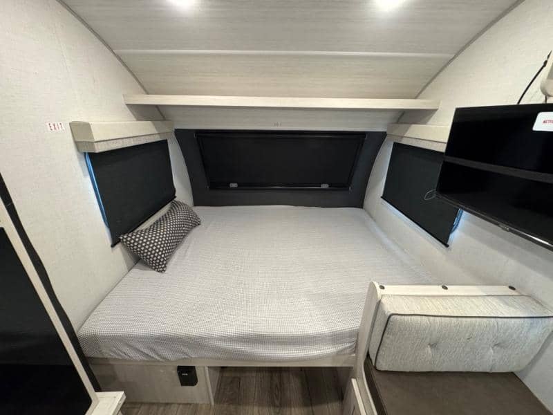 2026 Forest River 2026 Forest River R-Pod - thumbnail 8