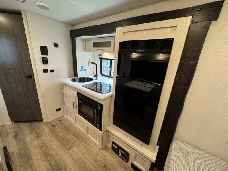 2026 Forest River 2026 Forest River R-Pod - thumbnail 9