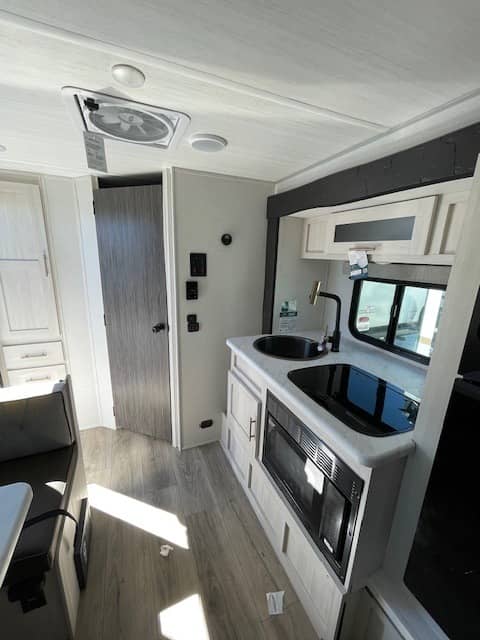 2026 Forest River 2026 Forest River R-Pod - thumbnail 6