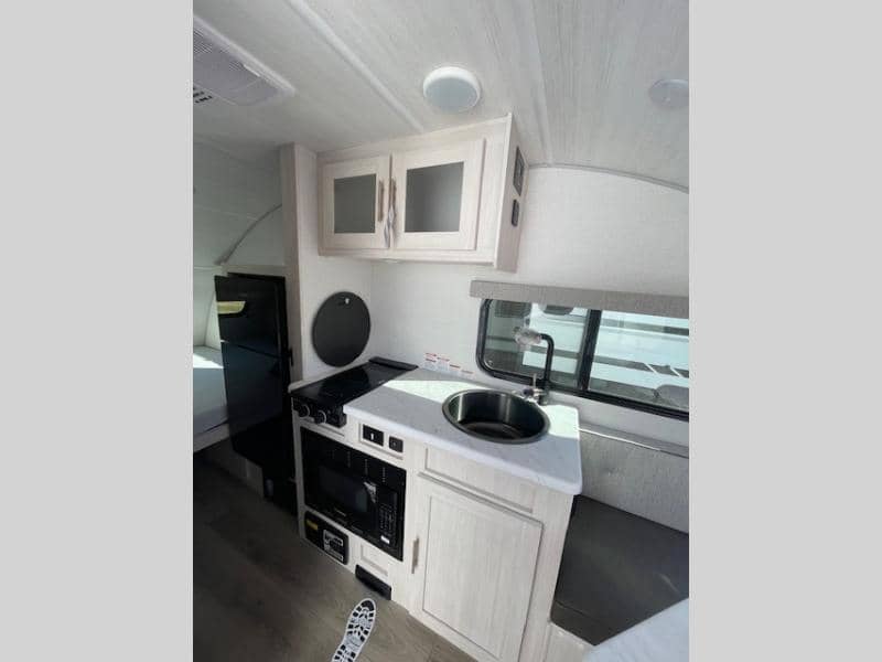 2026 Forest River 2026 Forest River r-pod - thumbnail 9