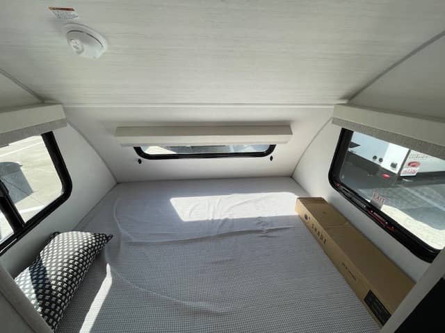 2026 Forest River 2026 Forest River r-pod - thumbnail 8