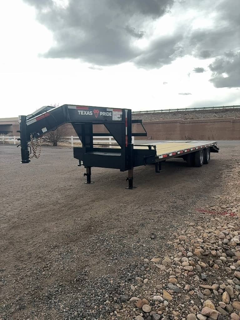 2026 Texas Pride Trailers 2026 Texas Pride Trailers 25' Dually Flatbed - thumbnail 3