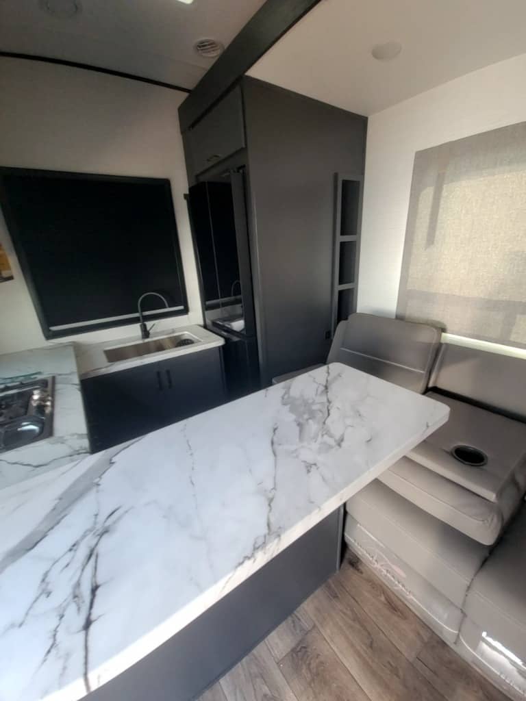 2026 Forest River 2026 Forest River Xlr Boost X Toy Hauler - thumbnail 8