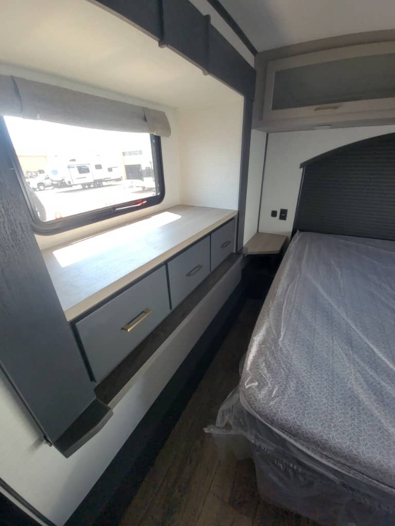 2026 Forest River 2026 Forest River Xlr Boost X Toy Hauler - thumbnail 31