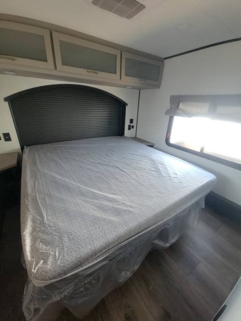 2026 Forest River 2026 Forest River Xlr Boost X Toy Hauler - thumbnail 32