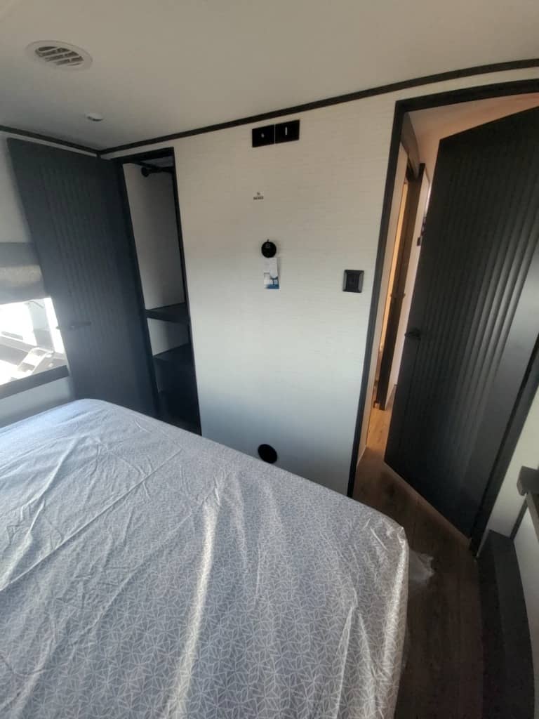 2026 Forest River 2026 Forest River Xlr Boost X Toy Hauler - thumbnail 35