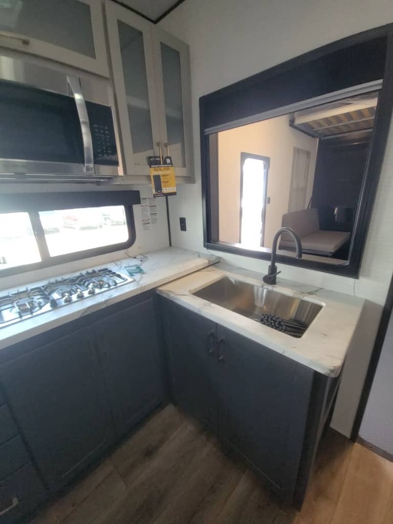 2026 Forest River 2026 Forest River Xlr Boost X Toy Hauler - thumbnail 38