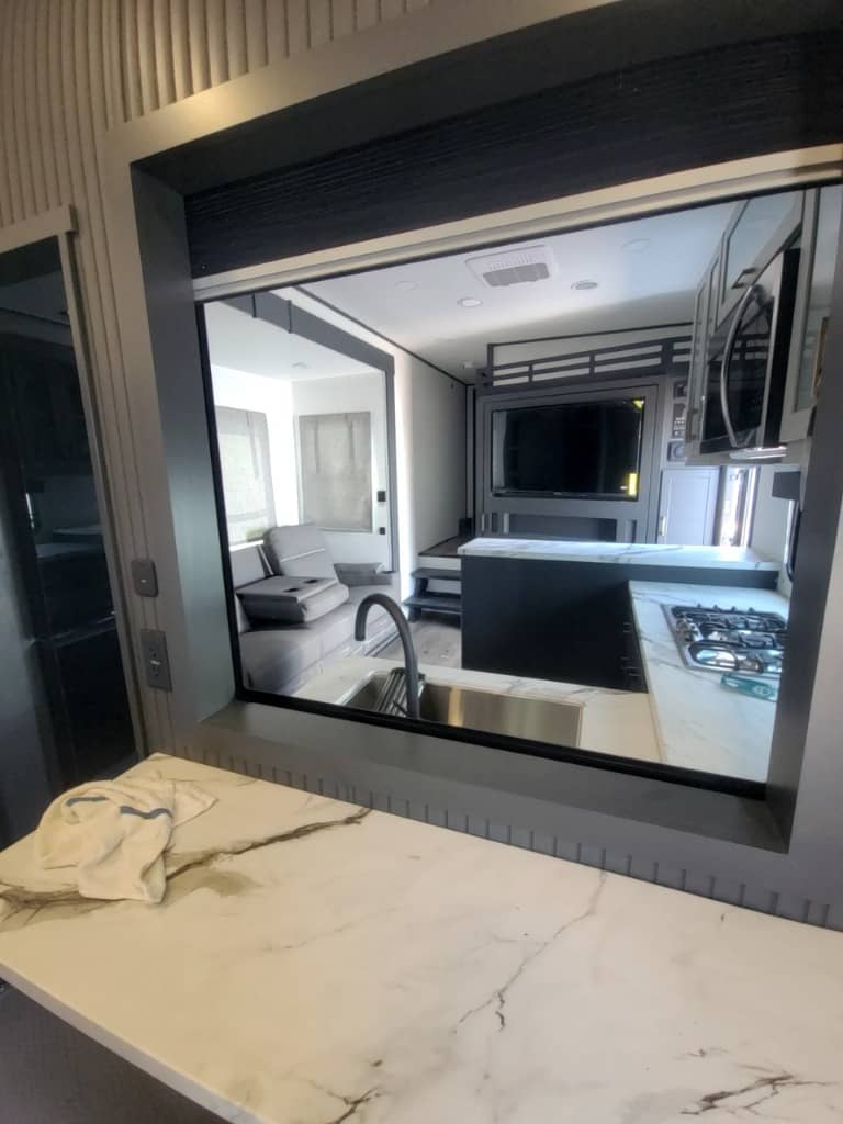 2026 Forest River 2026 Forest River Xlr Boost X Toy Hauler - thumbnail 42