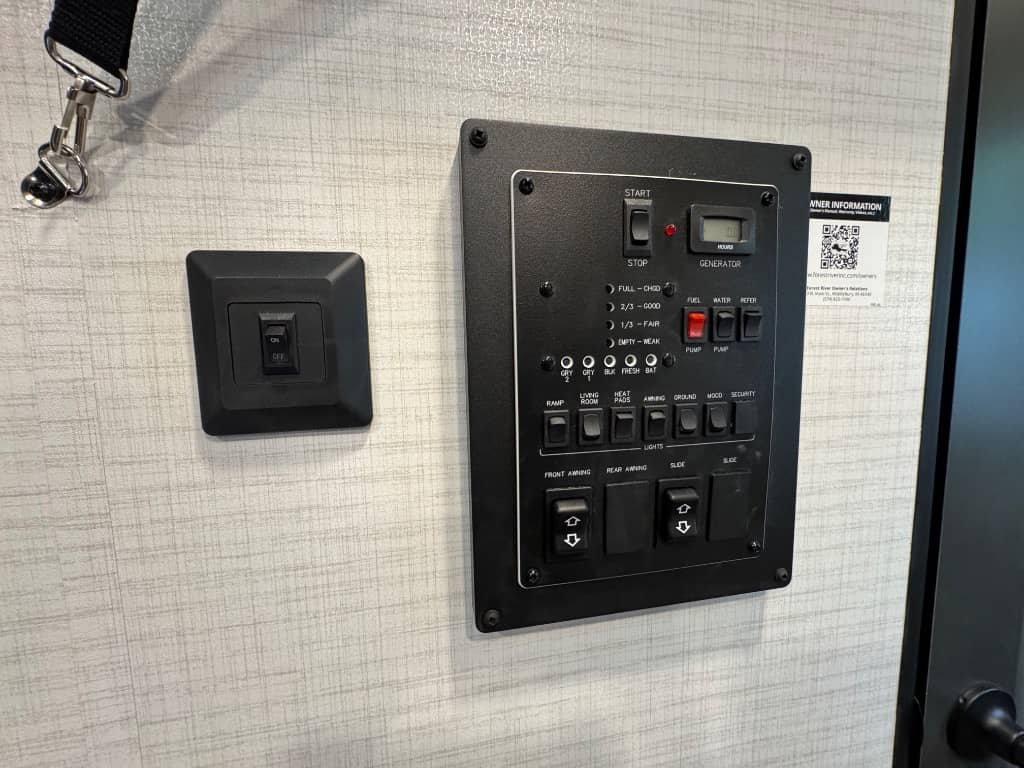 2026 Forest River 2026 Forest River Xlr Boost X Toy Hauler - thumbnail 16