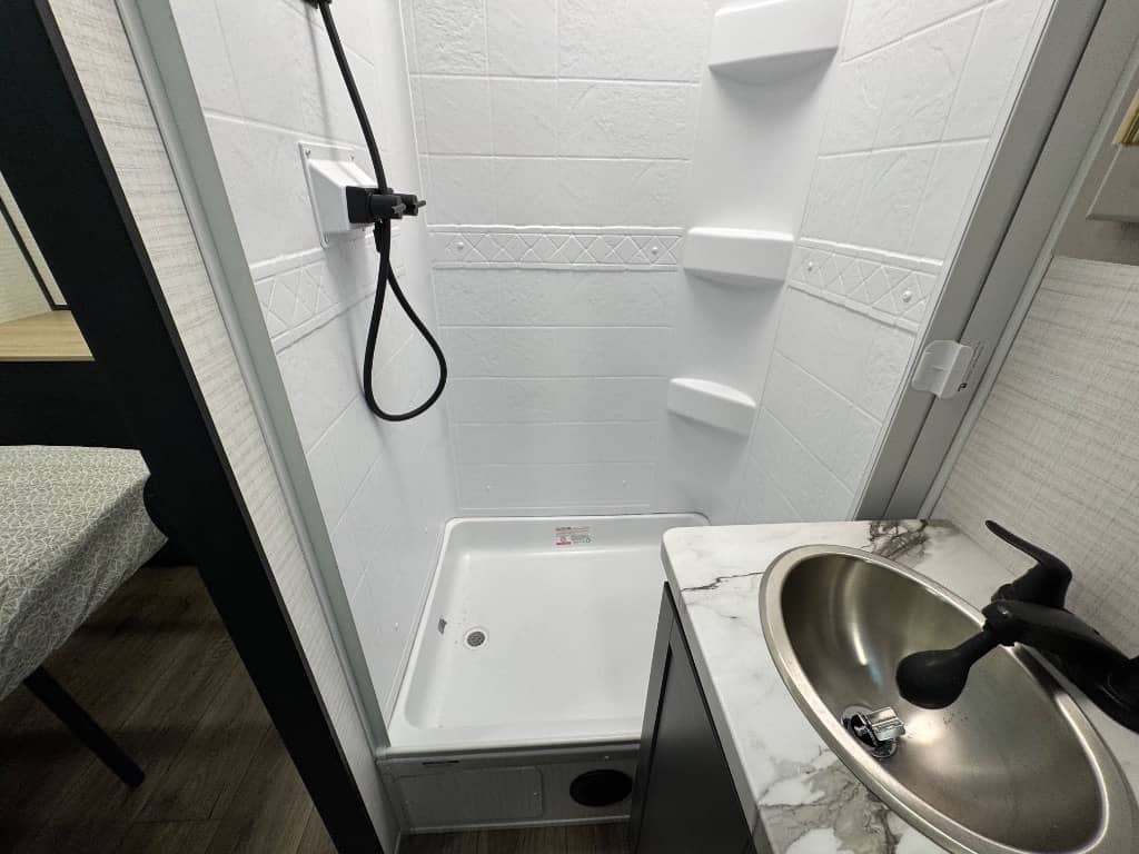 2026 Forest River 2026 Forest River Xlr Boost X Toy Hauler - thumbnail 23