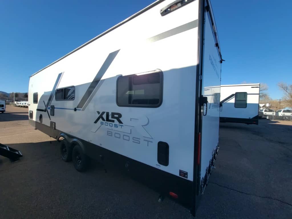 2026 Forest River 2026 Forest River Xlr Boost Toy Hauler - thumbnail 8