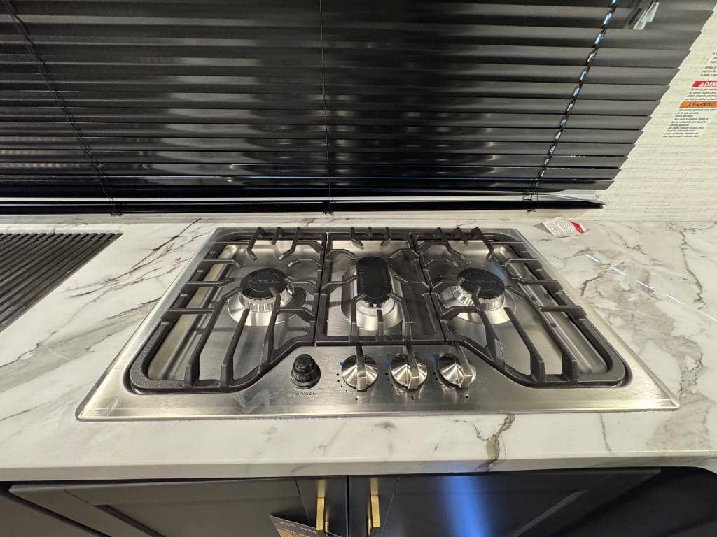 2026 Forest River 2026 Forest River Xlr Boost Toy Hauler - thumbnail 12