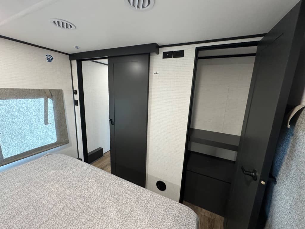 2026 Forest River 2026 Forest River Xlr Boost Toy Hauler - thumbnail 23