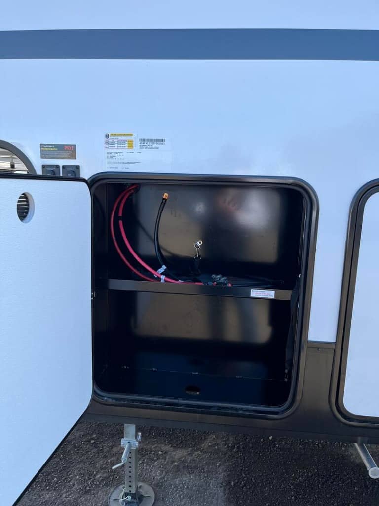 2026 Forest River 2026 Forest River Xlr Boost Toy Hauler - thumbnail 7