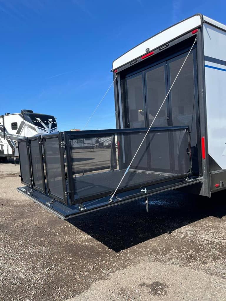 2026 Forest River 2026 Forest River Xlr Boost Toy Hauler - thumbnail 13