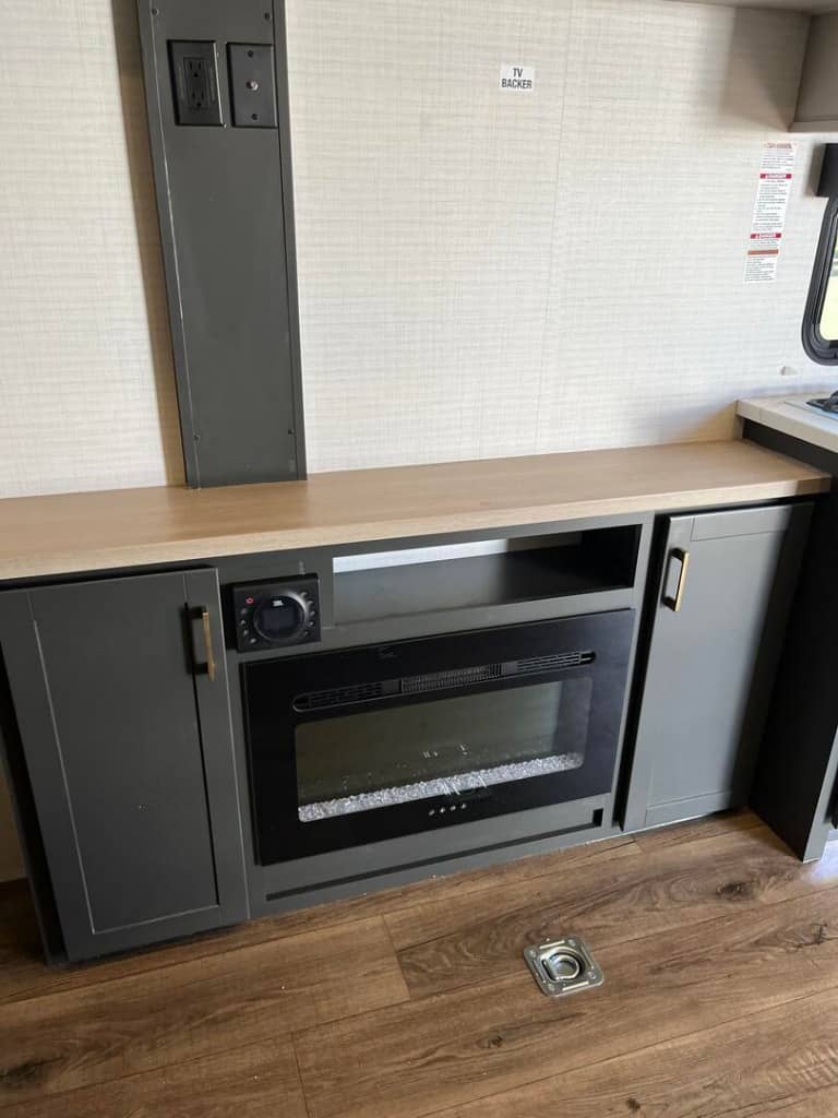 2026 Forest River 2026 Forest River Xlr Boost Toy Hauler - thumbnail 17