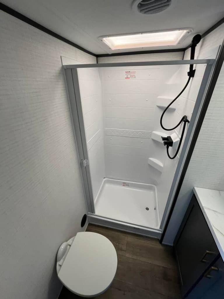 2026 Forest River 2026 Forest River Xlr Boost Toy Hauler - thumbnail 33