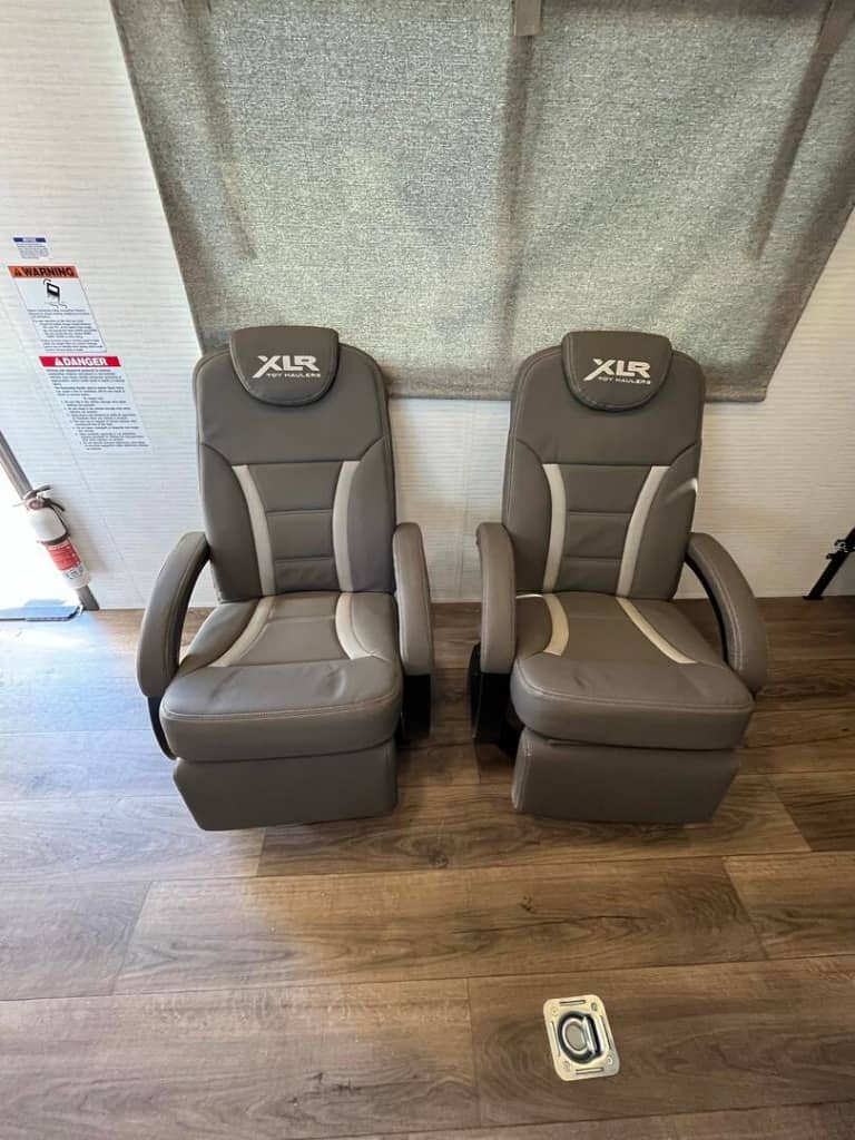 2026 Forest River 2026 Forest River Xlr Boost Toy Hauler - thumbnail 40