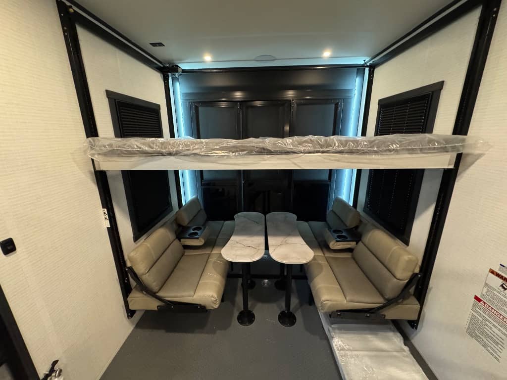 2026 Forest River 2026 Forest River Xlr Nitro Toy Hauler - thumbnail 23