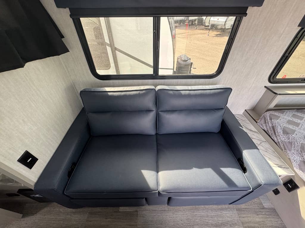 2026 Coachmen 2026 Coachmen Apex Nano - thumbnail 9