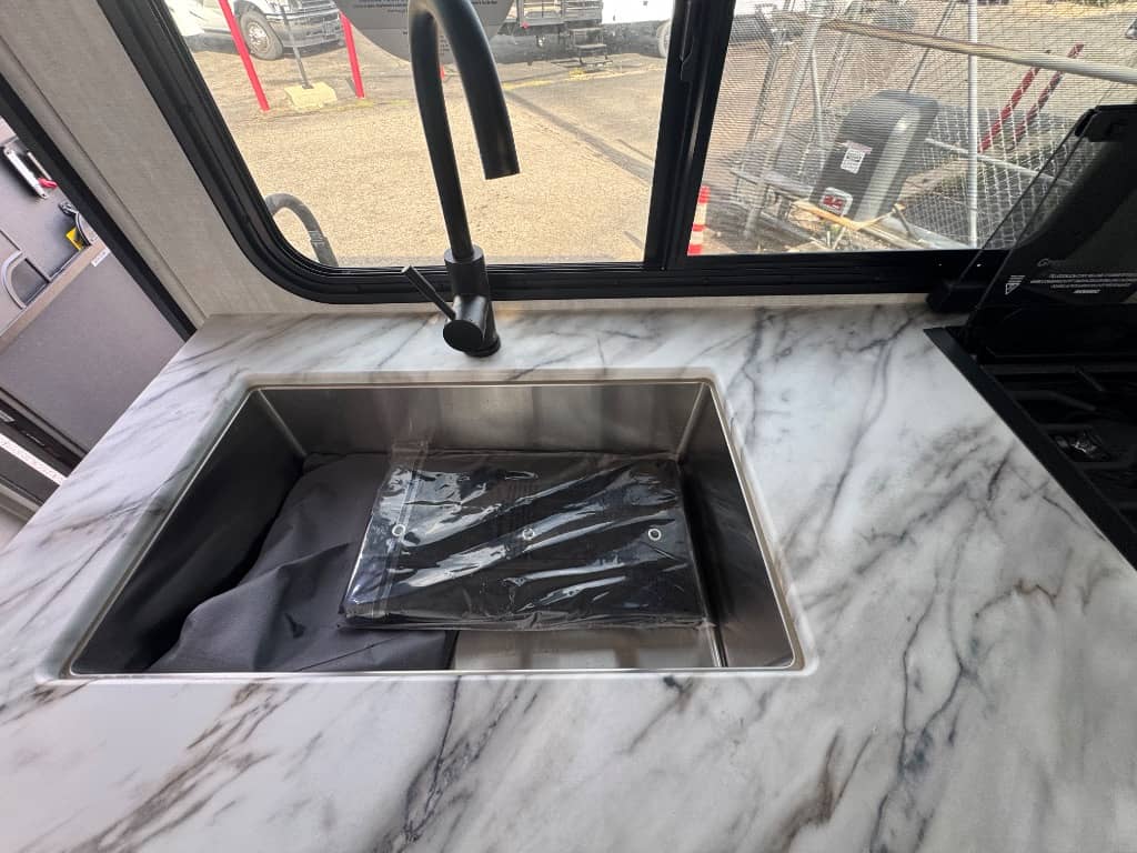 2026 Coachmen 2026 Coachmen Apex Nano - thumbnail 14