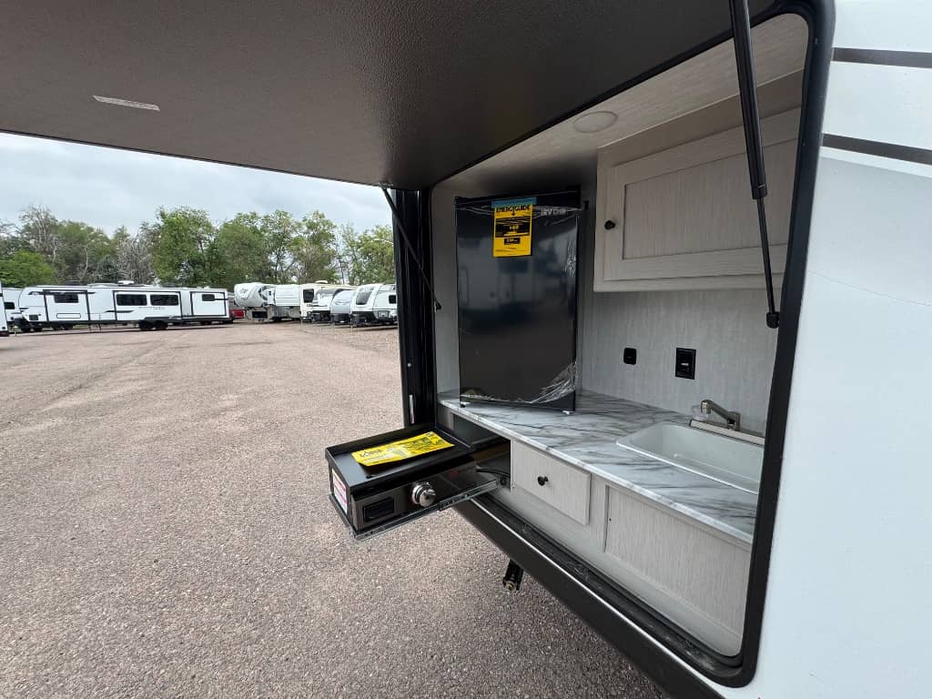 2026 Coachmen 2026 Coachmen Apex Nano - thumbnail 6