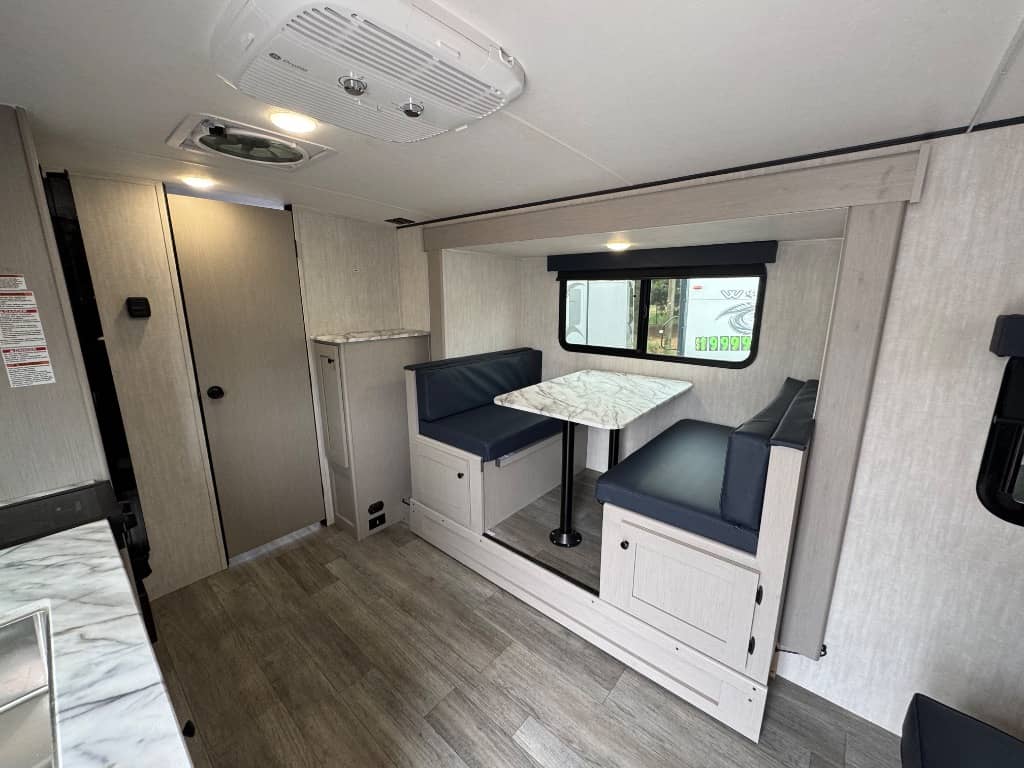 2026 Coachmen 2026 Coachmen Apex Nano - thumbnail 9