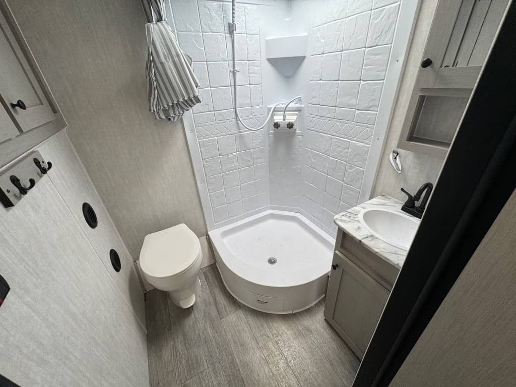 2026 Coachmen 2026 Coachmen Apex Nano - thumbnail 14