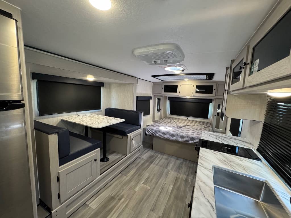2026 Coachmen 2026 Coachmen Apex Nano - thumbnail 6