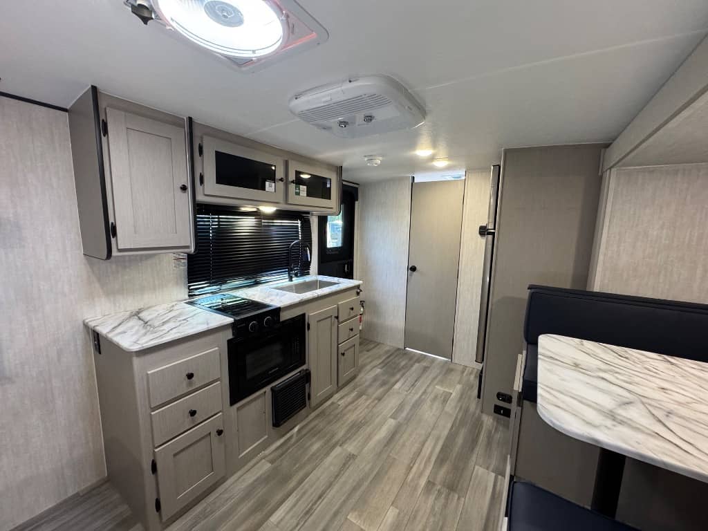 2026 Coachmen 2026 Coachmen Apex Nano - thumbnail 11