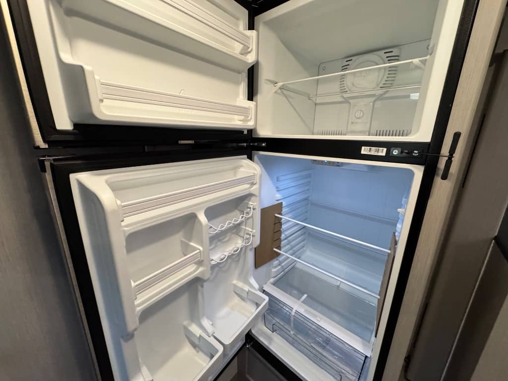 2026 Coachmen 2026 Coachmen Apex Nano - thumbnail 12