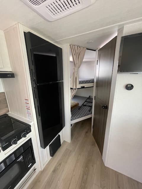 2026 Forest River 2026 Forest River Surveyor Legend - thumbnail 7