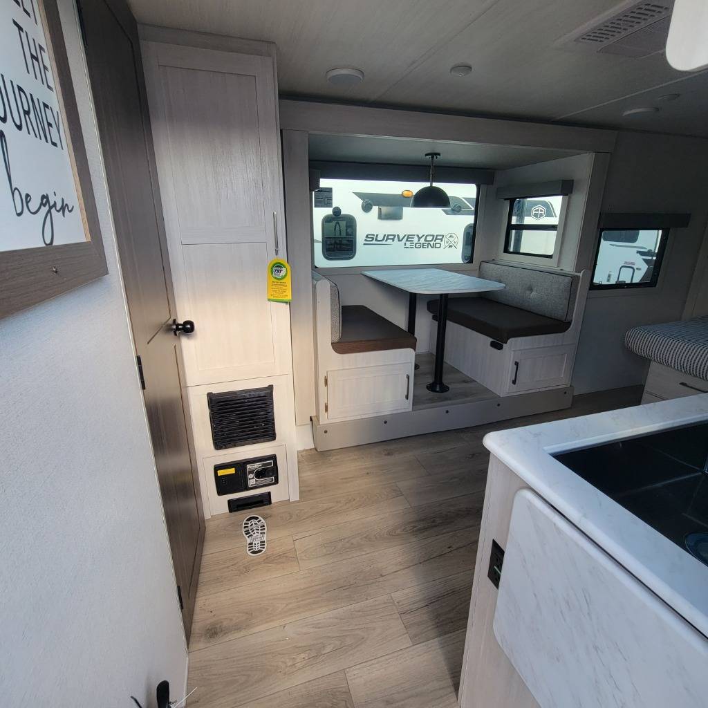 2026 Forest River 2026 Forest River Surveyor Legend - thumbnail 9