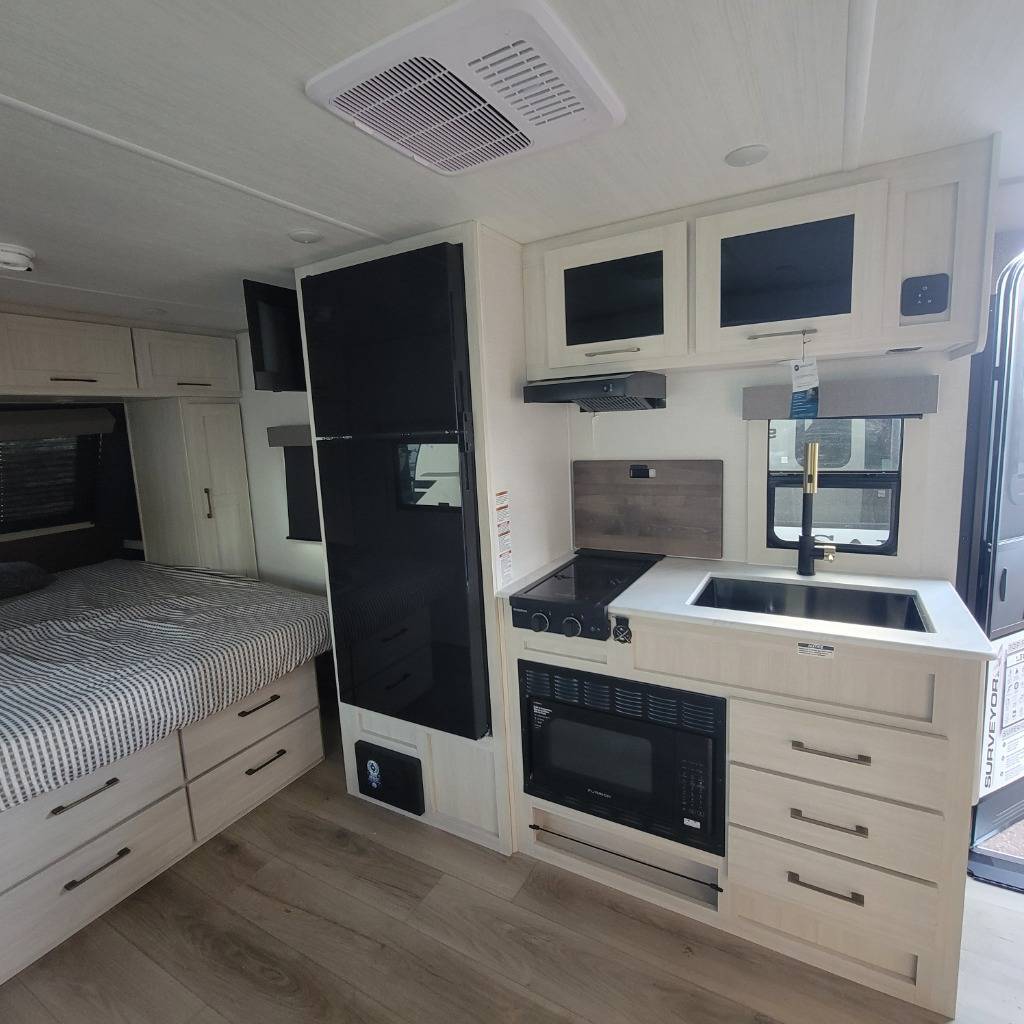 2026 Forest River 2026 Forest River Surveyor Legend - thumbnail 12