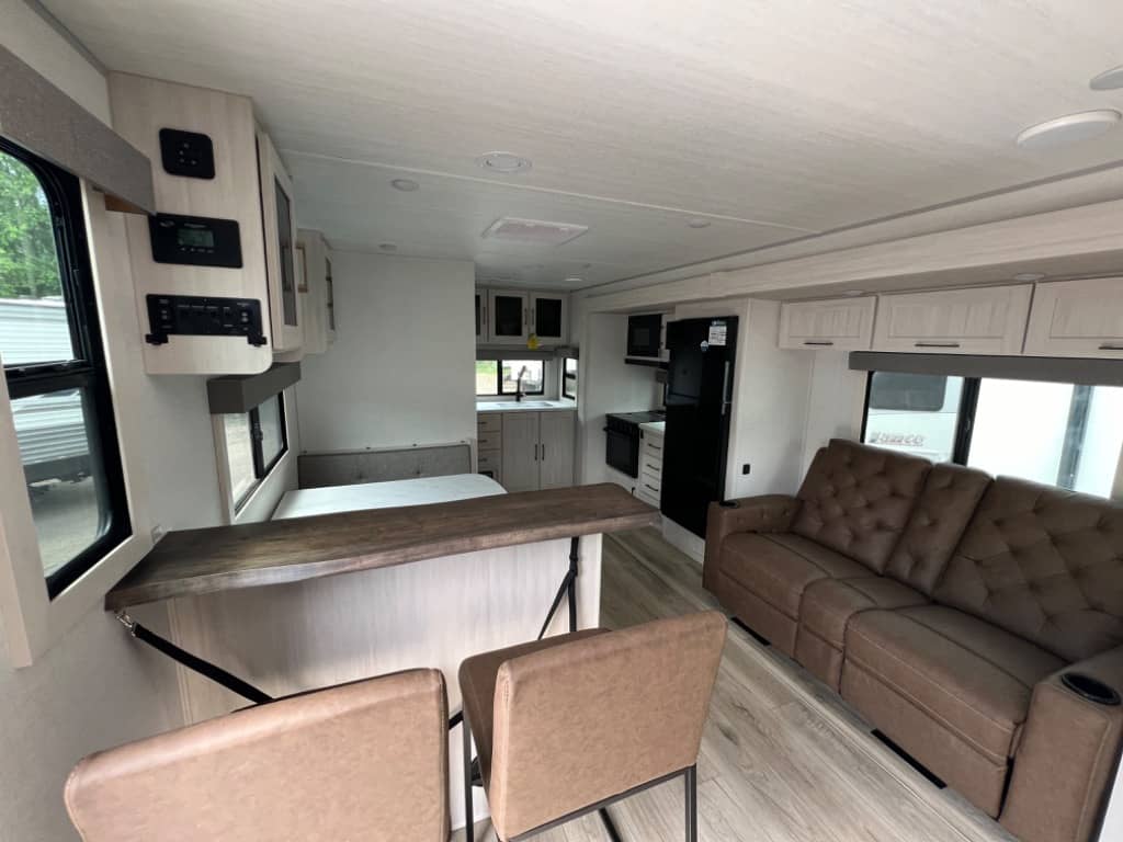 2026 Forest River 2026 Forest River Surveyor Legend - thumbnail 6