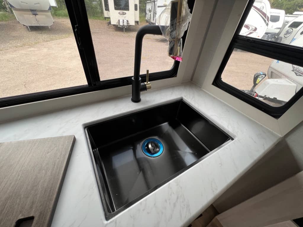 2026 Forest River 2026 Forest River Surveyor Legend - thumbnail 12