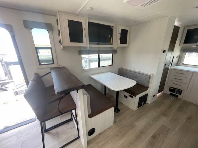 2026 Forest River 2026 Forest River Surveyor Legend - thumbnail 6