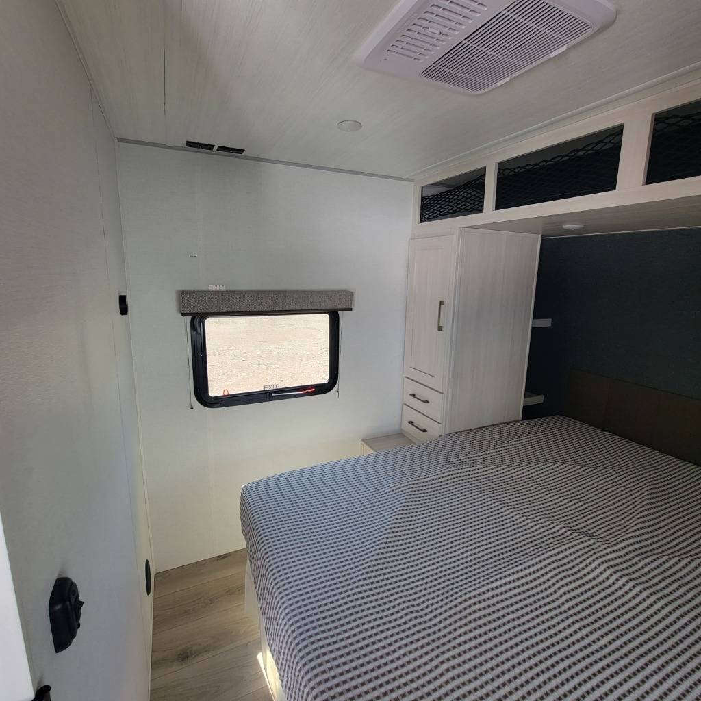 2026 Forest River 2026 Forest River Surveyor Camp Series - thumbnail 14