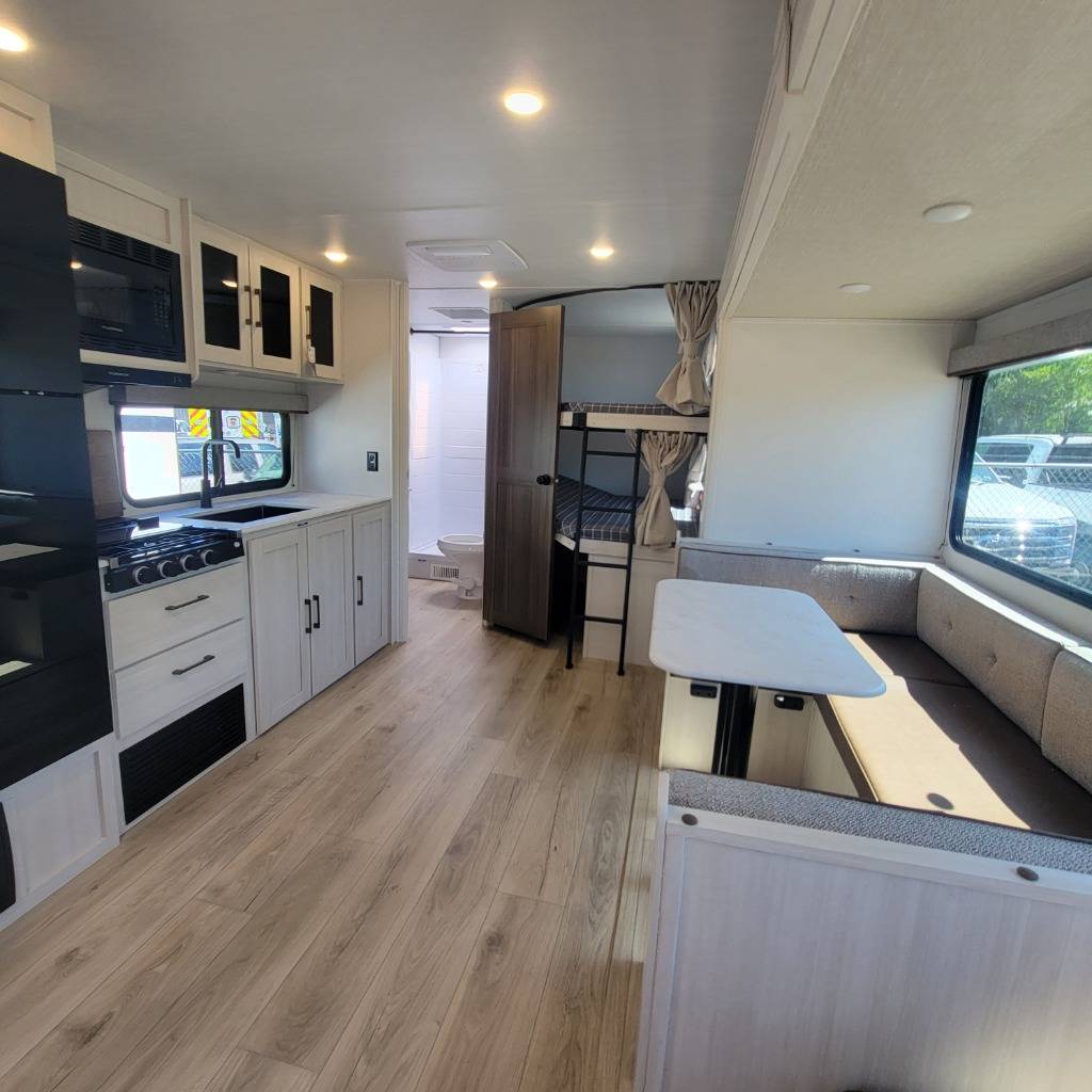 2026 Forest River 2026 Forest River Surveyor Camp Series - thumbnail 19