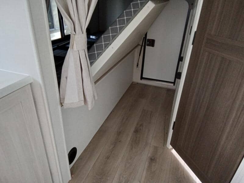 2026 Forest River 2026 Forest River Surveyor Legend - thumbnail 15